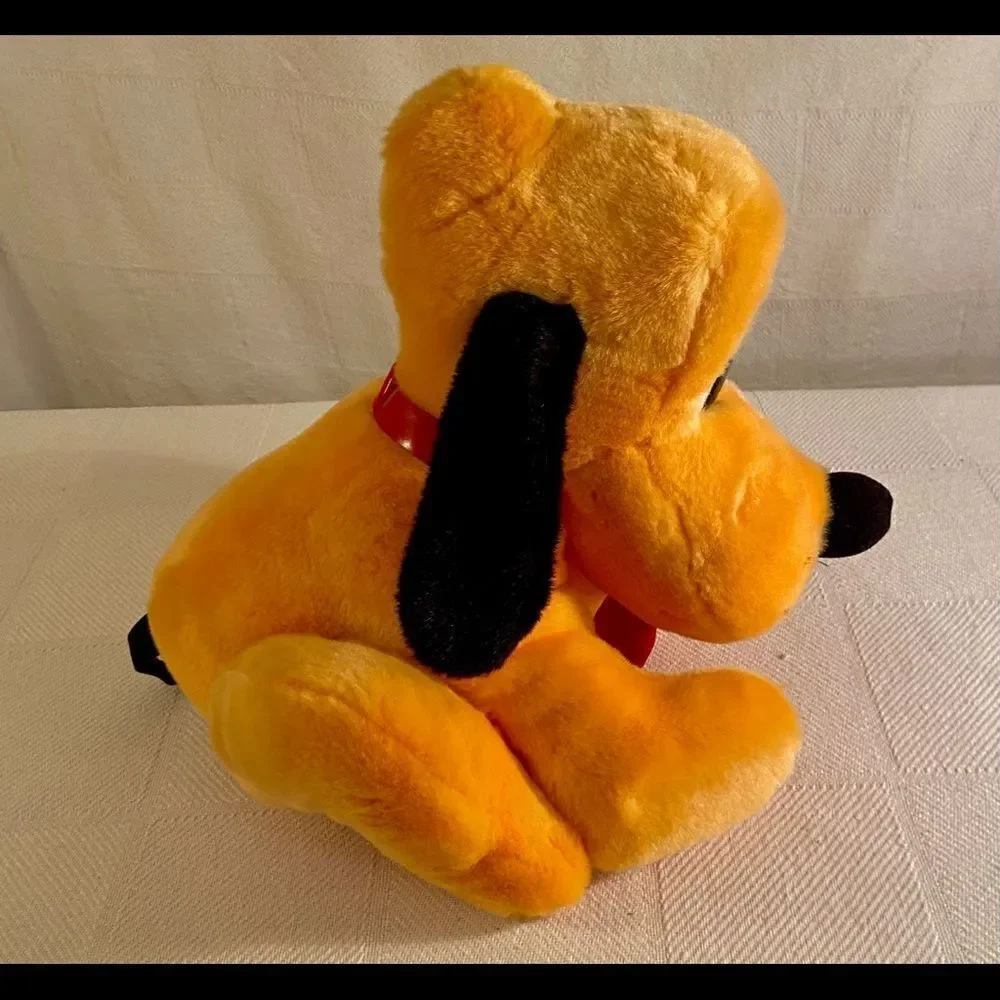 VINTAGE Large Pluto Stuffed Animal Plush Sitting Dog Disneyland Walt DisneyWorld